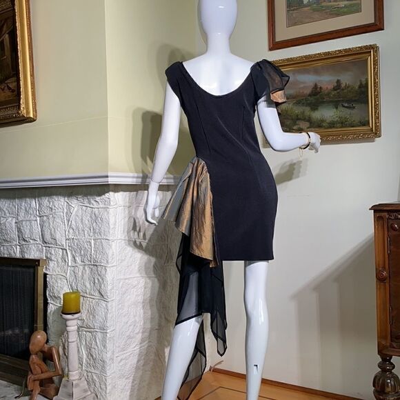 Leika Whimsical Wear Mini Bodycon Ruffle Dress - Picture 4 of 13